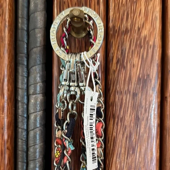 Vera Bradley Red and Blue Key Card Holder - Picture 3 of 6